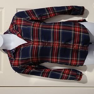 American Eagle, boyfriend fit, button down plaid, shirt, very soft. Size M